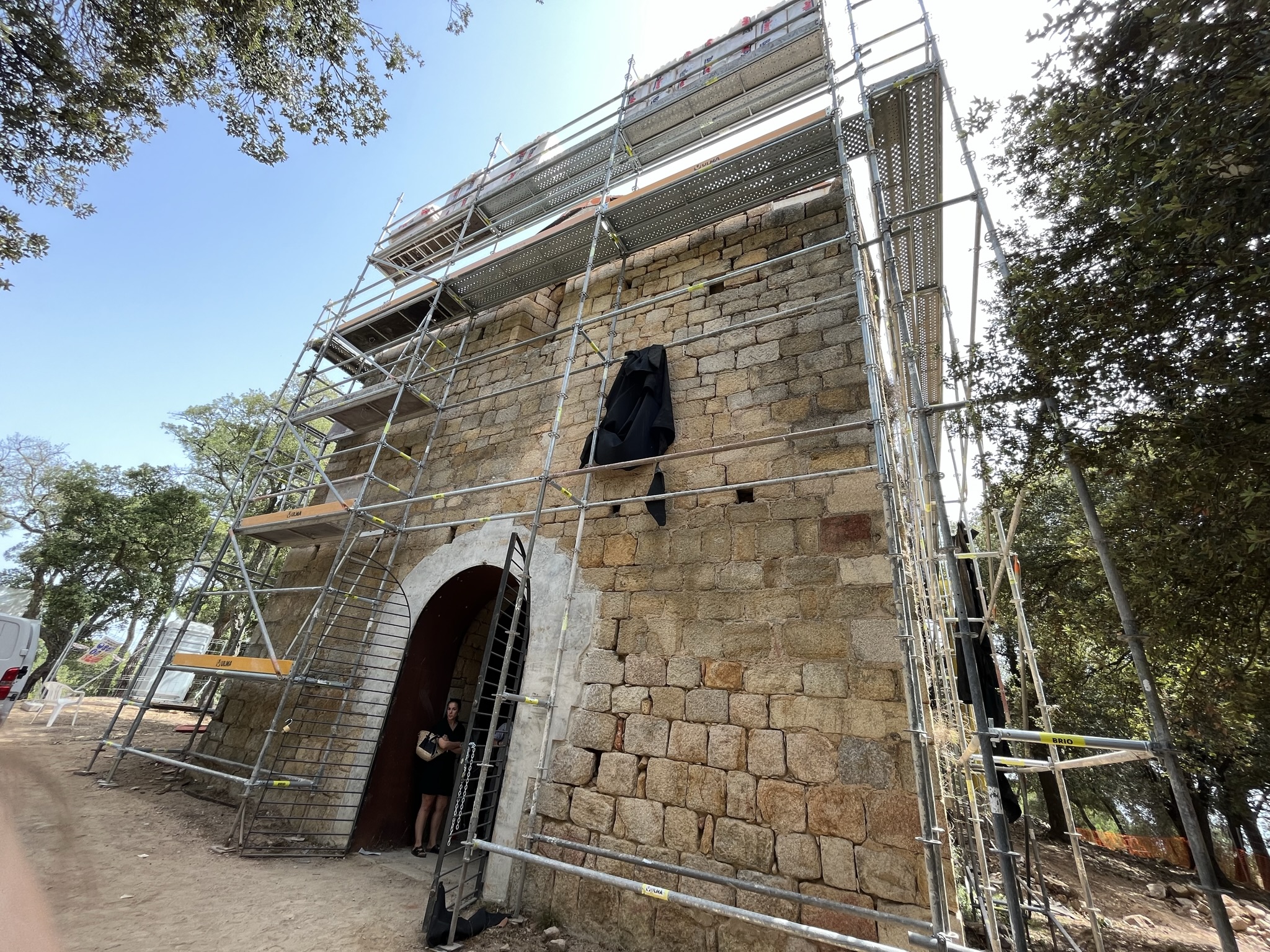 Les obres de recuperació del monestir de Roca Rossa segueixen en marxa