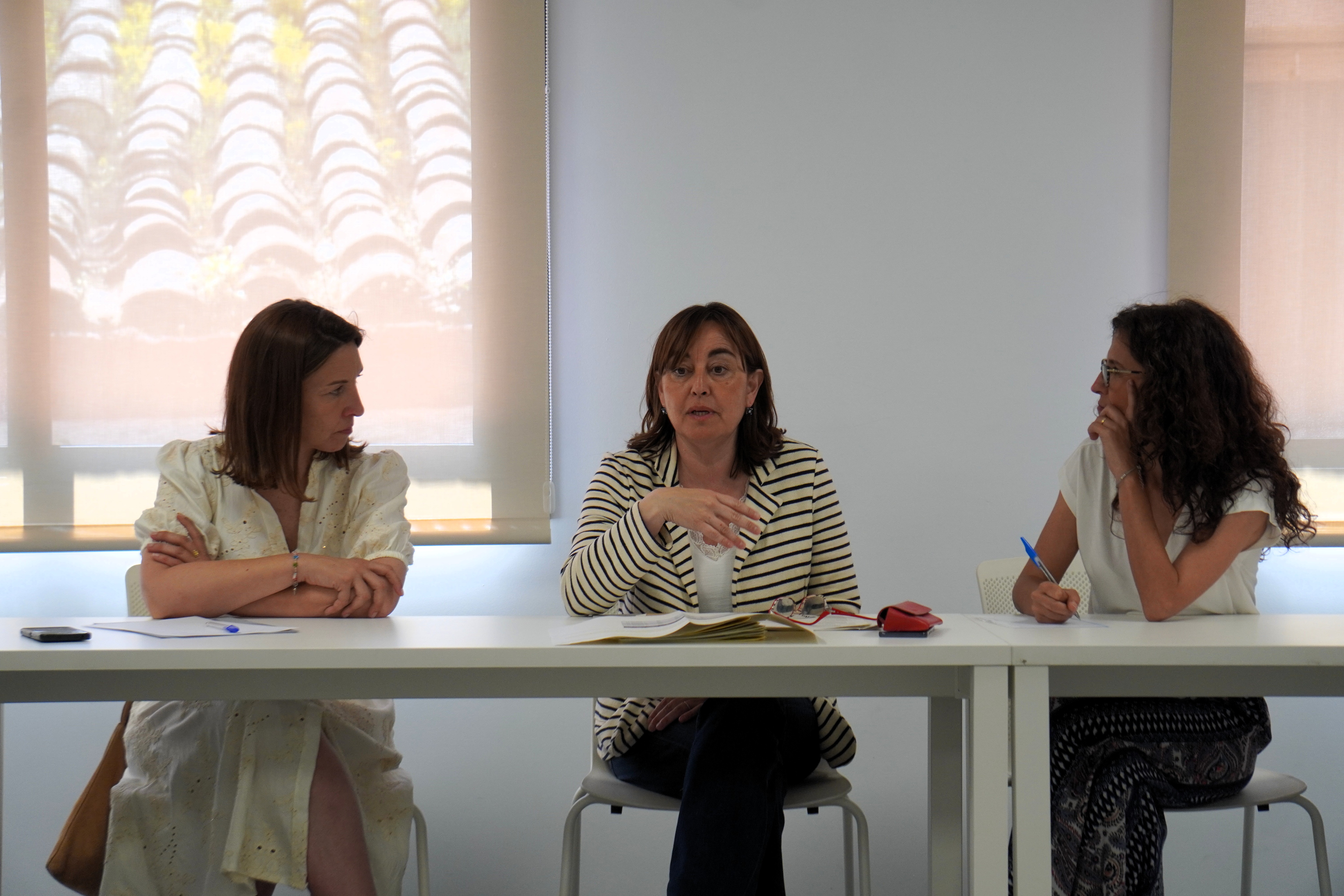 El Govern municipal rep la Consellera Paneque per desencallar l'habitatge buit i els dèficits urbanístics de les urbanitzacions